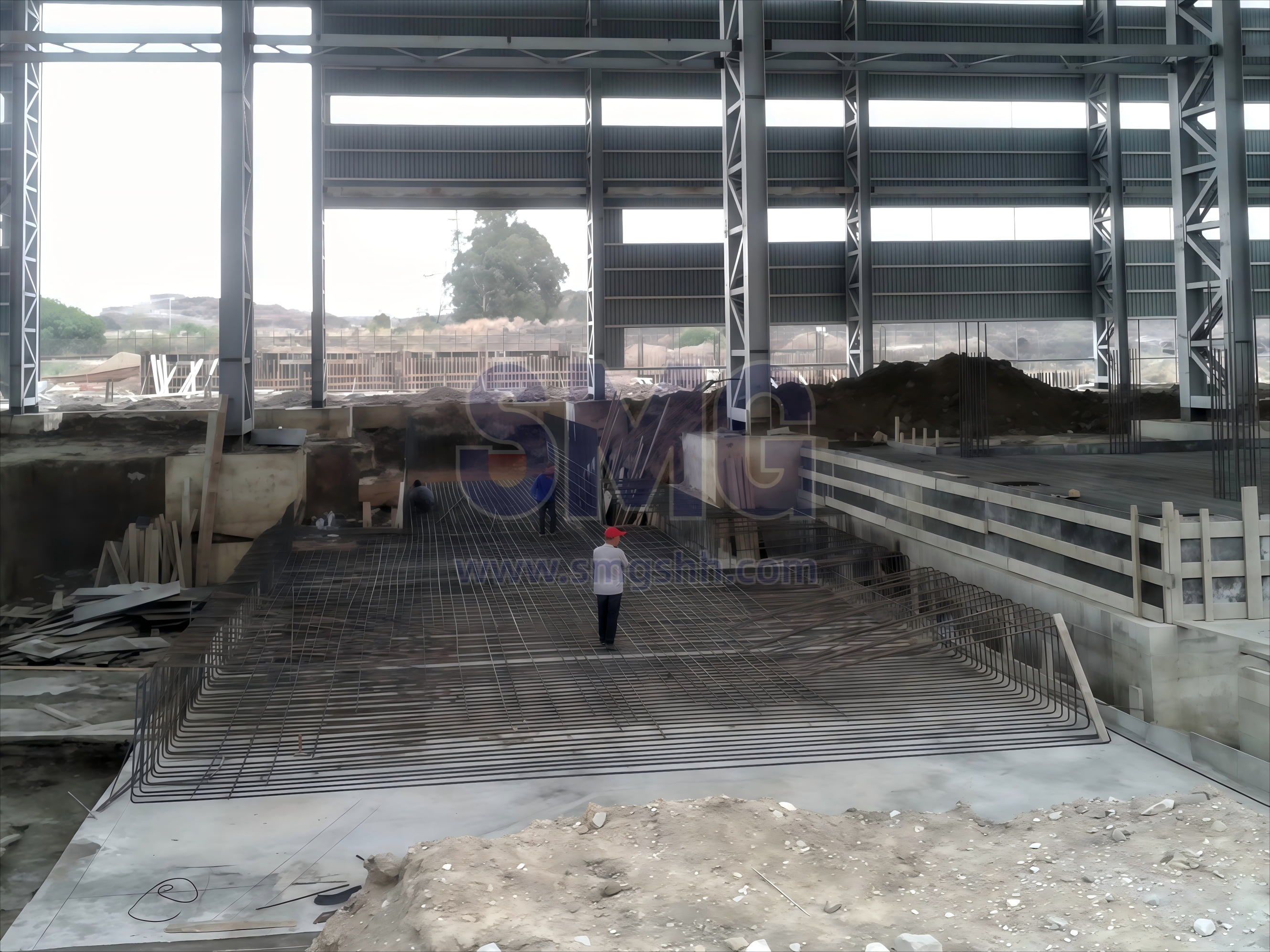 electric-arc-furnace-EAF-ladle-refining-furnace-hydraulic-piping-water-cooling-piping-steelmaking-smelting-furnace (7).jpg